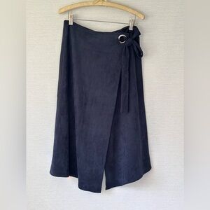 William B teal blue wrap skirt NWT